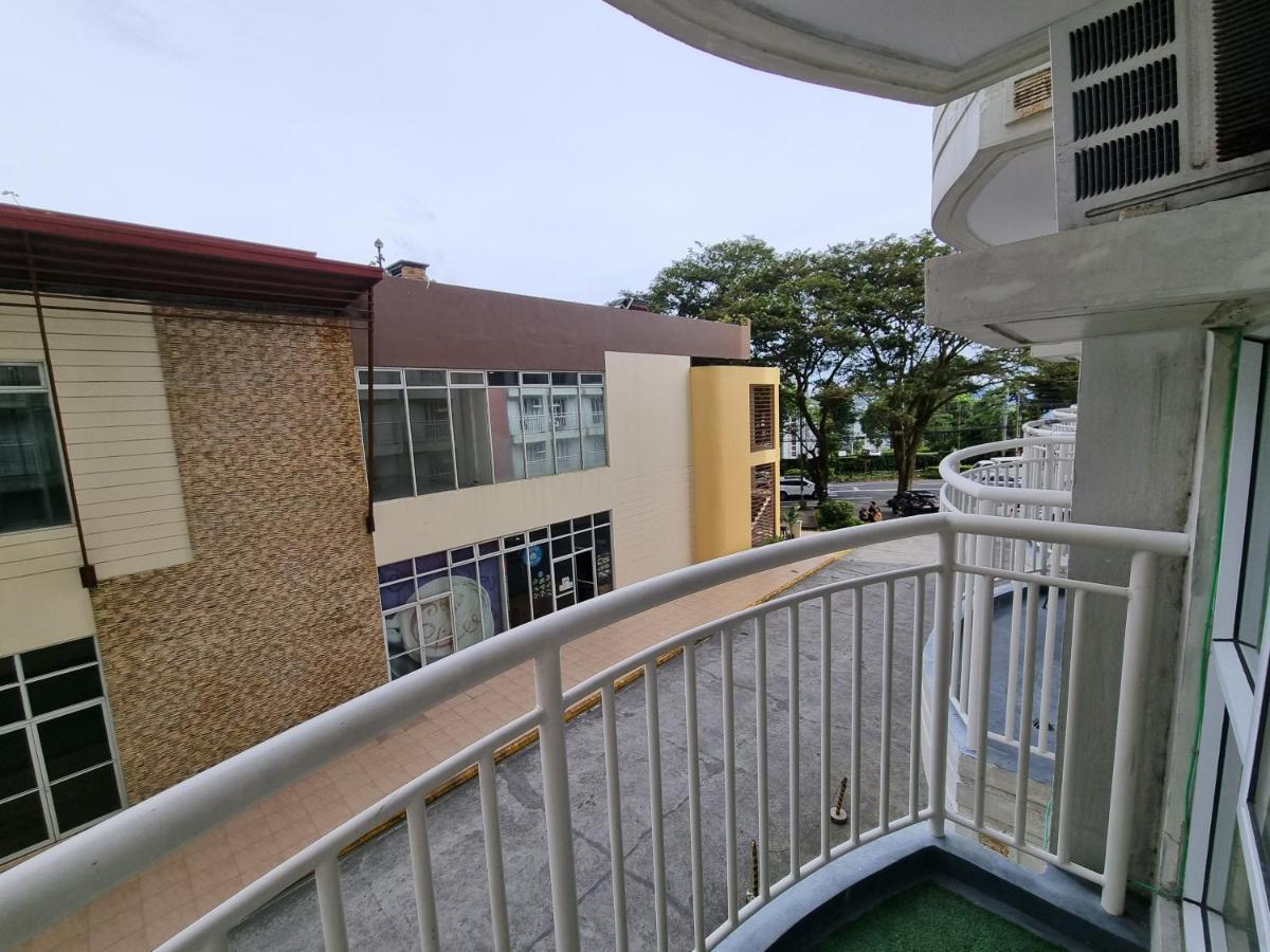 4 Pax Tagaytay Prime Staycation Wifi Netflix And Light Cooking Free Viewdeck Tagaytay City Exterior photo